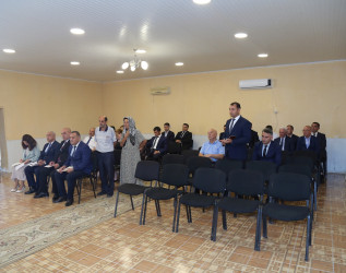 Hacıqabul Rayon İcra Hakimiyyətində növbəti vətəndaş qəbulu keçirildi.