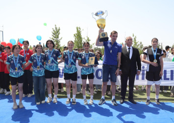 Hacıqabul şəhərində “1 iyun - Uşaqların Beynəlxalq Müdafiəsi Günü” ilə əlaqədar voleybol festivalı keçirilmişdir.