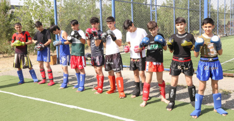 Hacıqabul şəhərində “1 iyun - Uşaqların Beynəlxalq Müdafiəsi Günü” ilə əlaqədar voleybol festivalı keçirilmişdir.