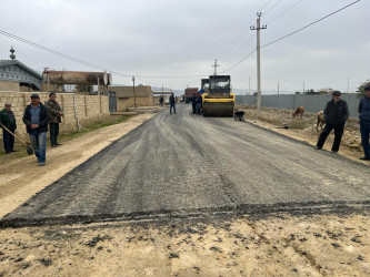 Hacıqabul rayonunun Muğan-Birinci Paşalı-İkinci Paşalı-Şorbaçı-Birinci Udullu-Tağılı-İkinci Udullu-Qubalı avtomobil yolunun tikintisi işləri sürətlə davam edir.