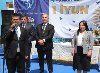 Hacıqabul şəhərində “1 iyun - Uşaqların Beynəlxalq Müdafiəsi Günü” ilə əlaqədar voleybol festivalı keçirilmişdir.