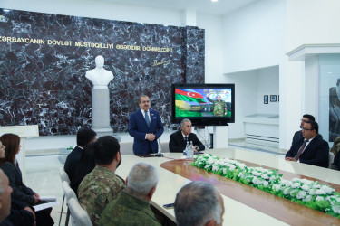 Hacıqabul rayon Heydər Əliyev Mərkəzində “8 Noyabr - Zəfər Günü” ilə əlaqədar ümumrayon tədbiri keçirildi.