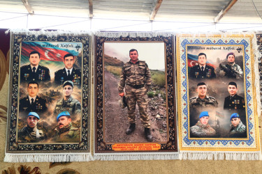 Hacıqabul Rayon İcra Hakimiyyətinin başçısı Sevindik Hətəmov rayonun Qubalıbalaoğlan və Rəncbər kəndlərinin Vətən müharibəsində və Antiterror əməliyyatında şəhid olmuş şəxslərinin ailə üzvlərini ziyarət etdi.