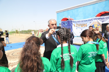 Hacıqabul şəhərində “1 iyun - Uşaqların Beynəlxalq Müdafiəsi Günü” ilə əlaqədar voleybol festivalı keçirilmişdir.