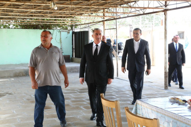 Hacıqabul Rayon İcra Hakimiyyətinin başçısı Sevindik Hətəmov rayonun Qubalıbalaoğlan və Rəncbər kəndlərinin Vətən müharibəsində və Antiterror əməliyyatında şəhid olmuş şəxslərinin ailə üzvlərini ziyarət etdi.