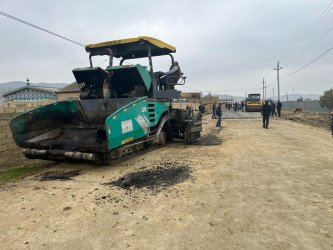 Hacıqabul rayonunun Muğan-Birinci Paşalı-İkinci Paşalı-Şorbaçı-Birinci Udullu-Tağılı-İkinci Udullu-Qubalı avtomobil yolunun tikintisi işləri sürətlə davam edir.