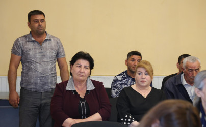 Hacıqabul Rayon İcra Hakimiyyətində növbəti vətəndaş qəbulu keçirildi.