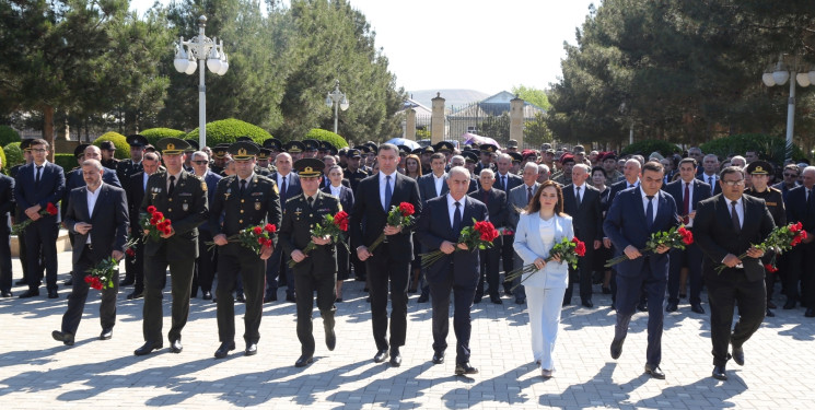 Hacıqabul rayonunda Ümummilli Lider Heydər Əliyevin anadan olmasının 103-cü ildönümünə həsr olunmuş konsert proqramı keçirildi.