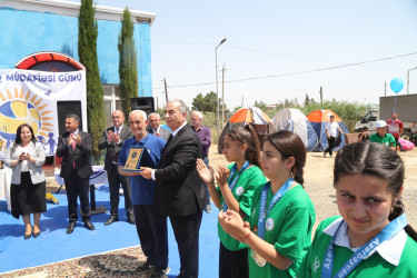 Hacıqabul şəhərində “1 iyun - Uşaqların Beynəlxalq Müdafiəsi Günü” ilə əlaqədar voleybol festivalı keçirilmişdir.