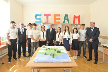 Elm və Təhsil naziri Emin Əmrullayev Hacıqabul rayonunda "Son zəng" tədbirlərində iştirak edib.