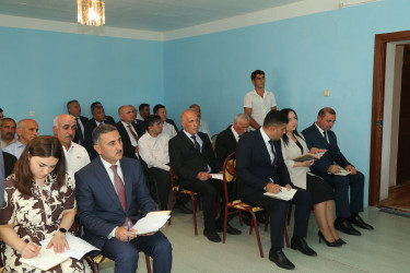 Hacıqabul rayonunun Pirsaatçay kəndində növbəti səyyar qəbul-görüş keçirildi.